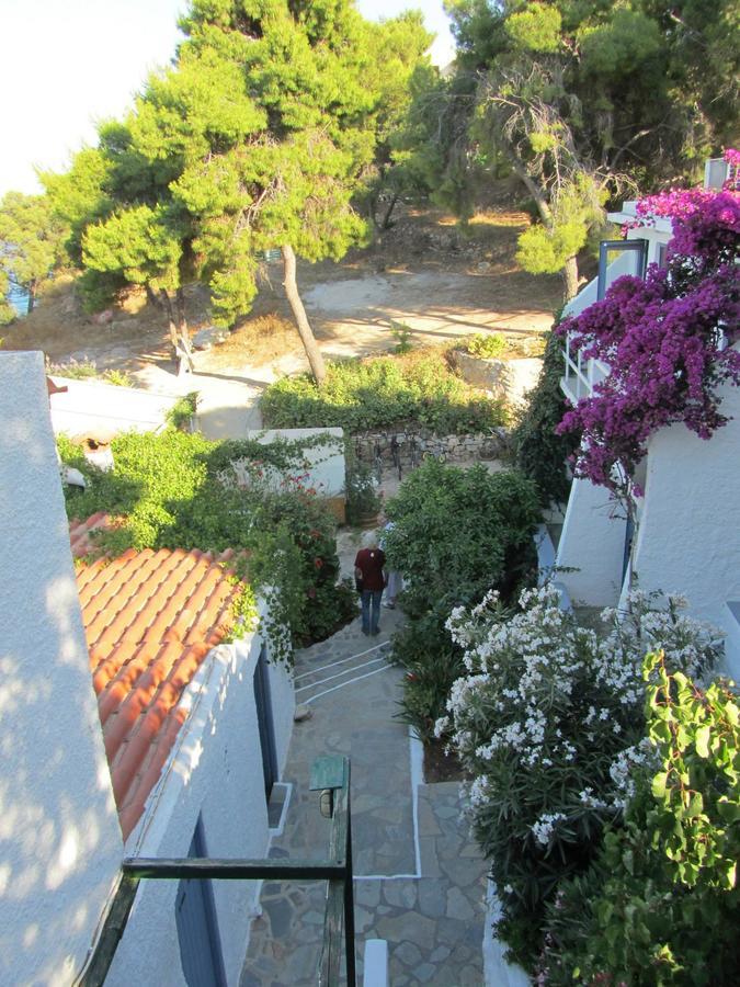 Rosys Little Village Skála المظهر الخارجي الصورة
