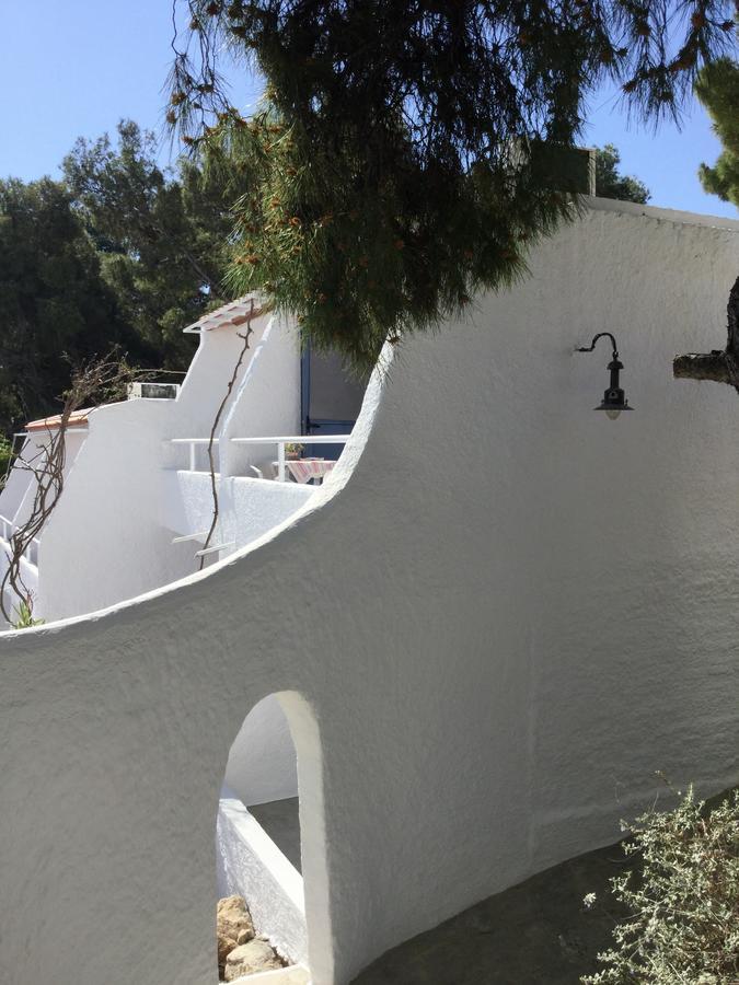 Rosys Little Village Skála المظهر الخارجي الصورة
